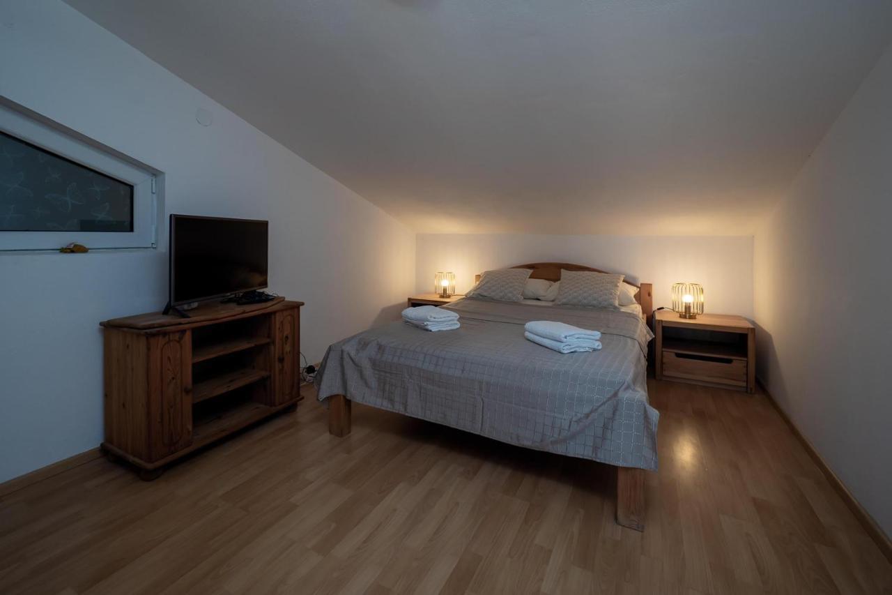 Apartments Domic Banjole Kültér fotó